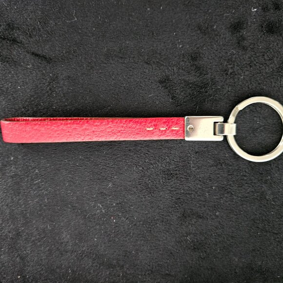 Prada - Red Leather Keychain - Picture 4 of 7